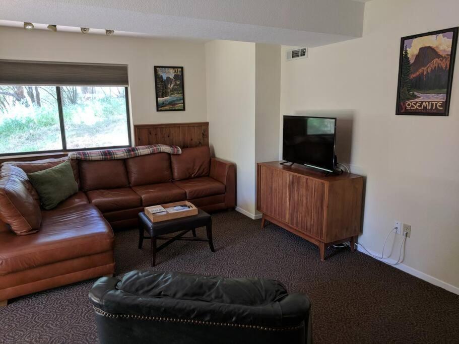 Yosemite Haven @ Pine Mountain Lake. Dog Friendly! グローヴランド エクステリア 写真