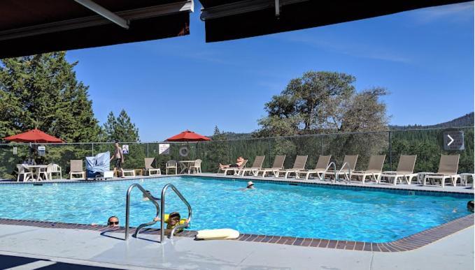 Yosemite Haven @ Pine Mountain Lake. Dog Friendly! グローヴランド エクステリア 写真